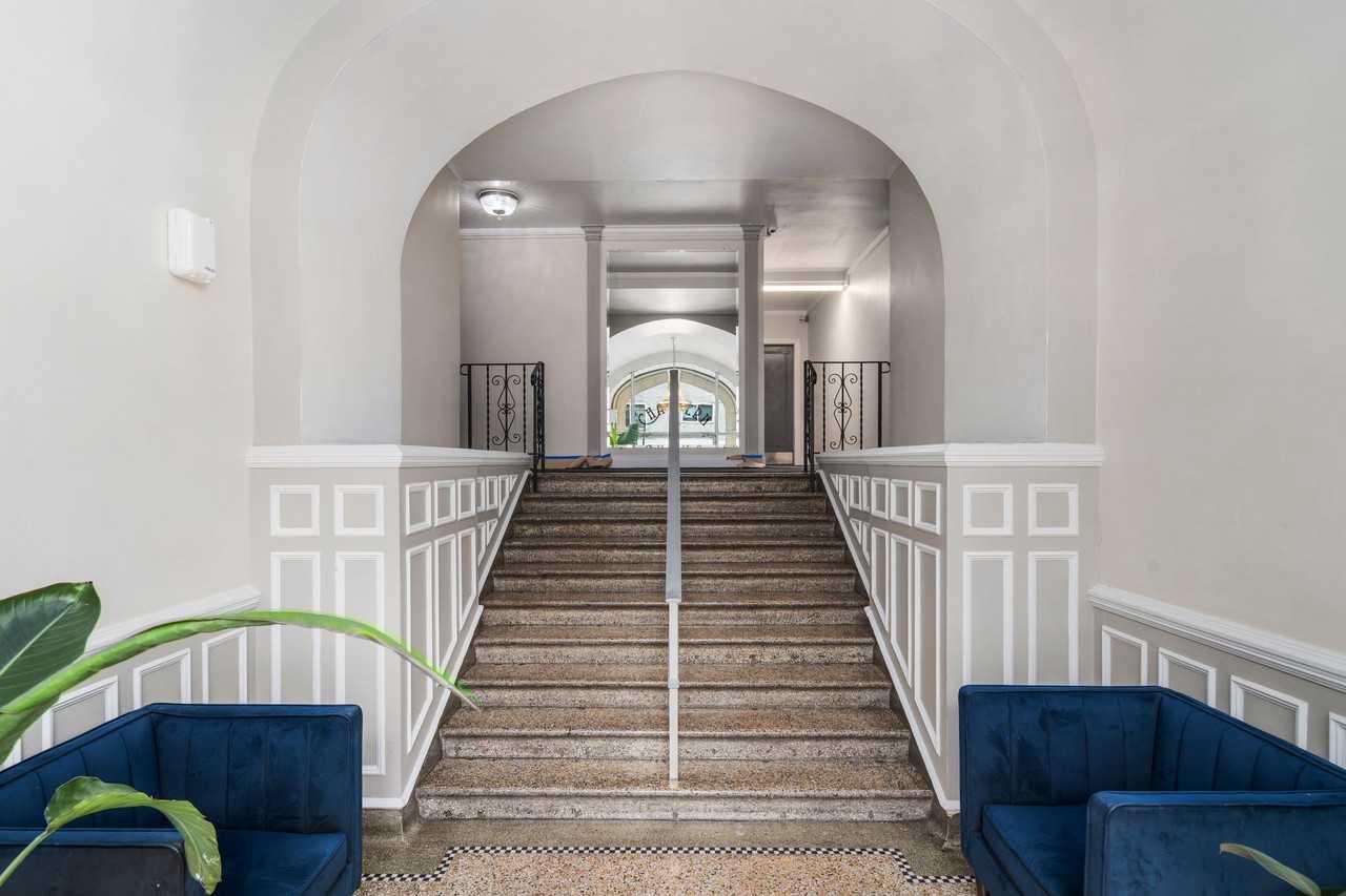 Charbern Apartments - Photo 4 of 33