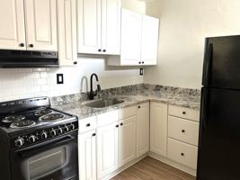 featured image of 252 Rosemar St