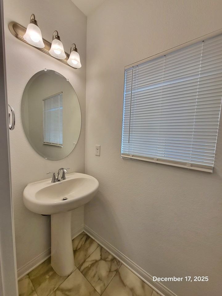 5878 Aurora Gold Ave #1 - Photo 7 of 18