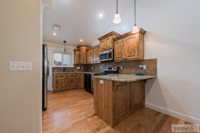 6430 E Mansion Hill Dr #1 - Photo 6 of 15