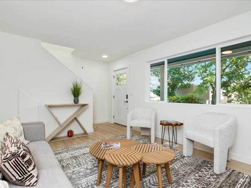 1004 Mcdonald Ave #A - Photo 5 of 22