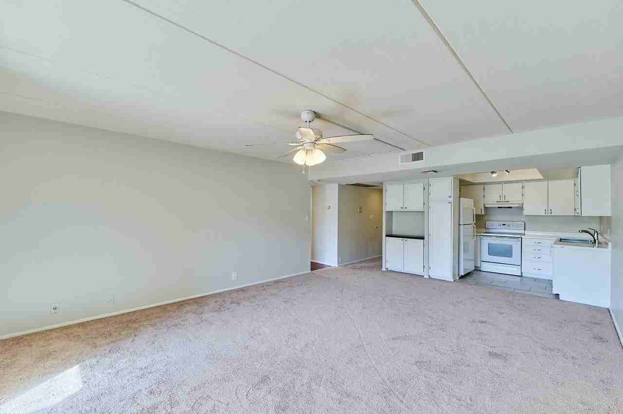7960 E Camelback Rd - Photo 4 of 20
