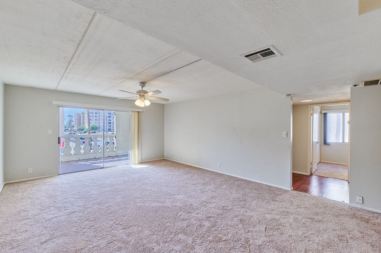 7960 E Camelback Rd - Photo 5 of 20