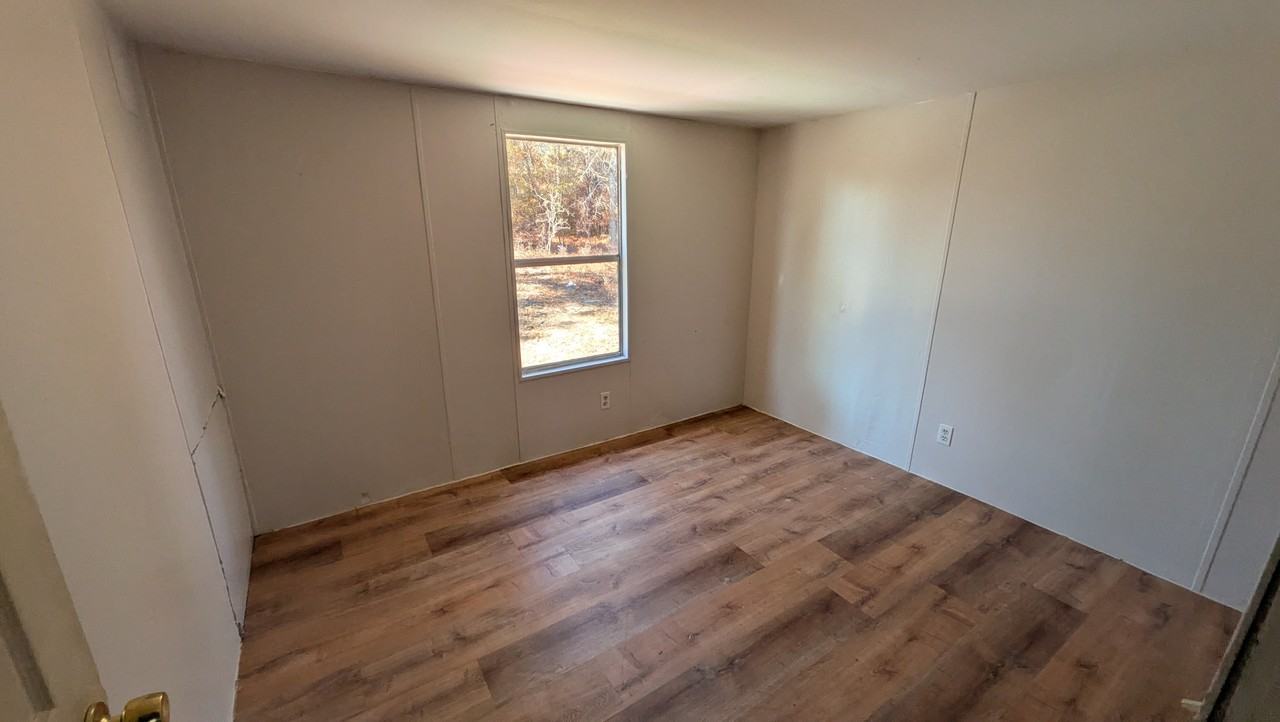 132 L And L Ln #132 - Photo 4 of 10