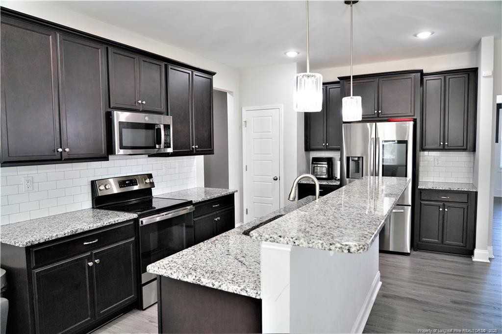 113 Nairn St #NR - Photo 5 of 36