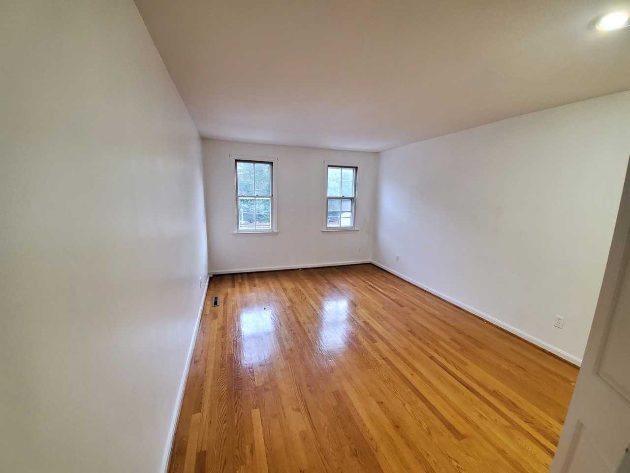 159 King George St #1 - Photo 7 of 10