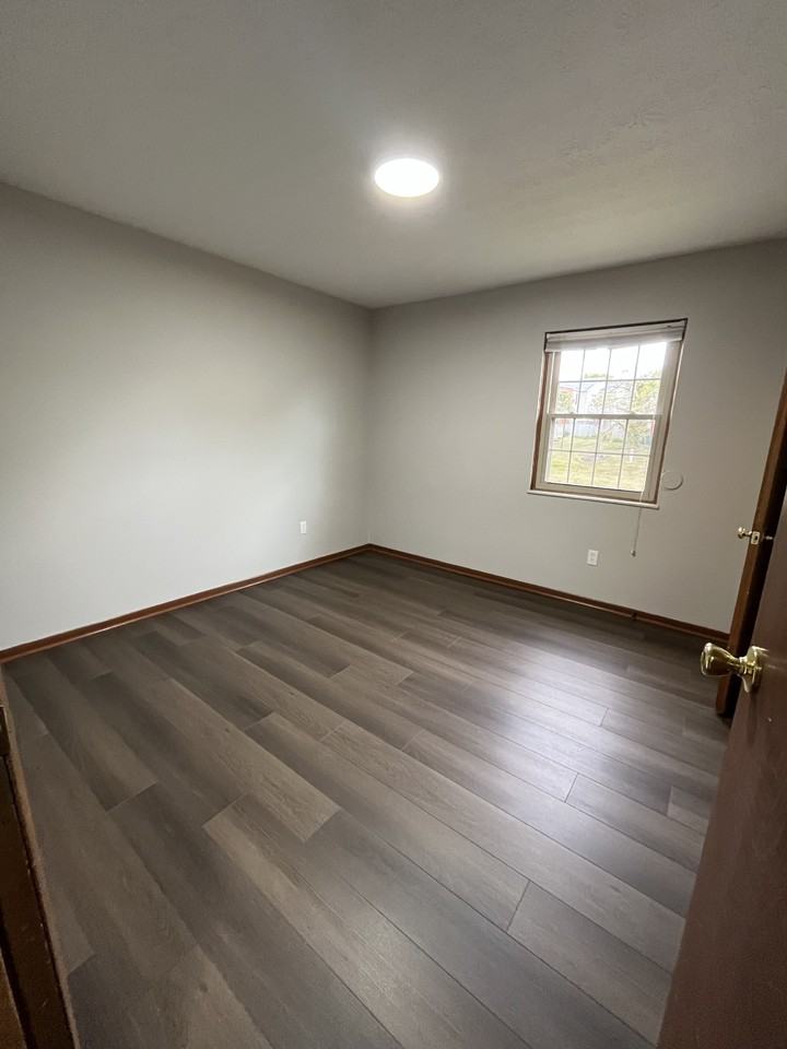 6382 Newtown Dr #6382 - Photo 7 of 8