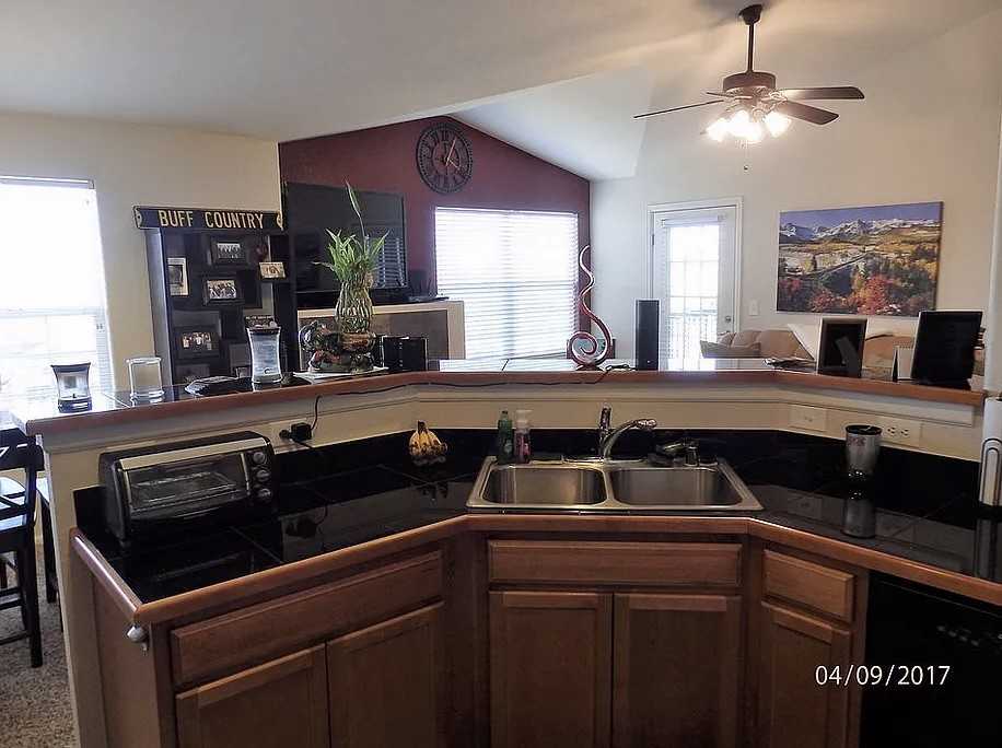 2800 Blue Sky Cir #1 - Photo 4 of 11