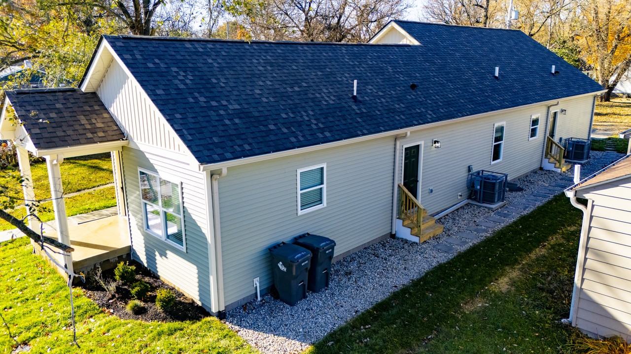 4448 Evanston Ave #2 - Photo 2 of 10