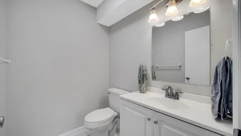 8726 Lakewood Ave #1 - Photo 6 of 38