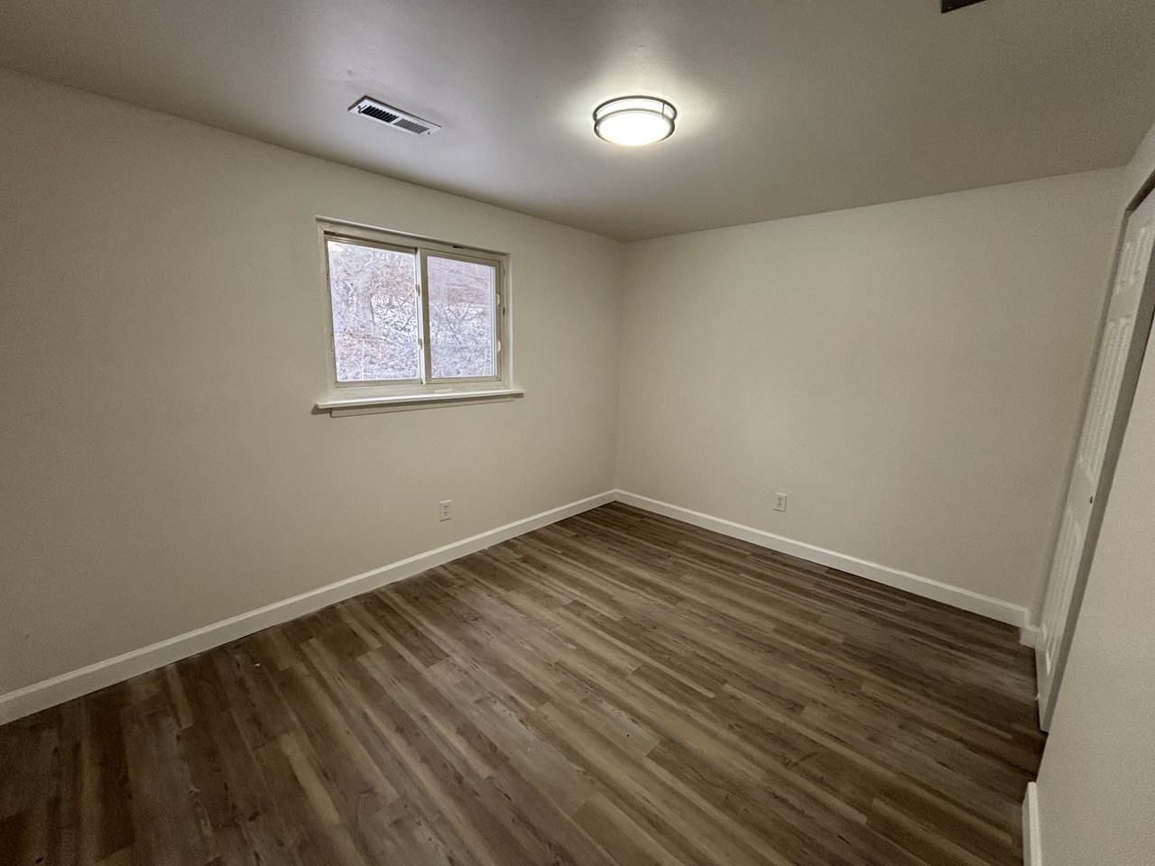 6826 E 3rd Ave #1 - Photo 4 of 24