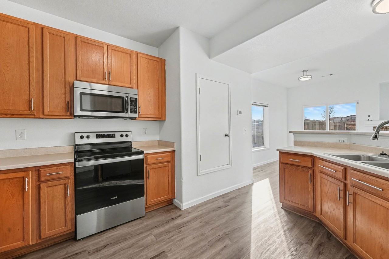 14700 E 104th Ave #2406 - Photo 3 of 24