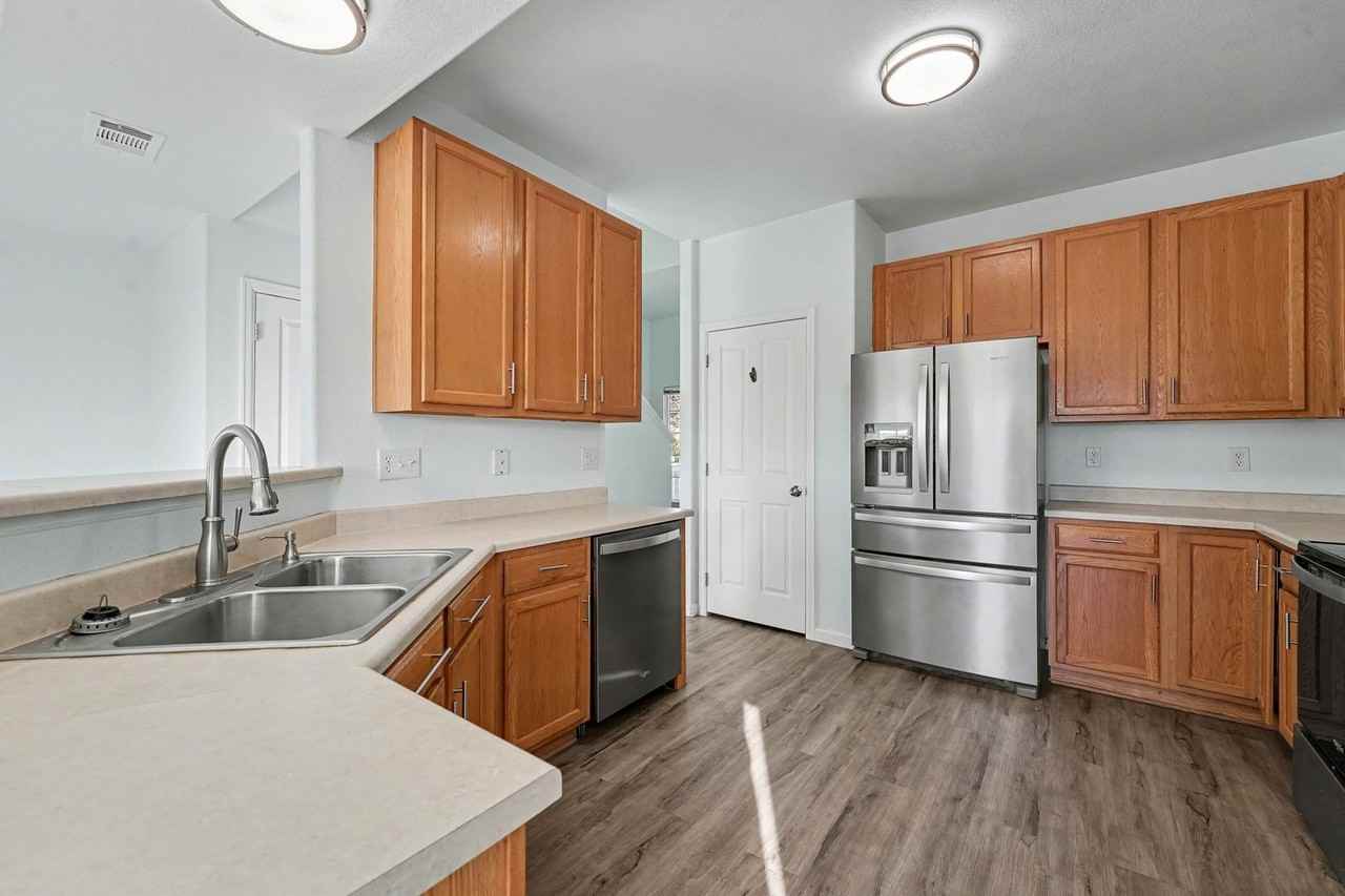 14700 E 104th Ave #2406 - Photo 4 of 24