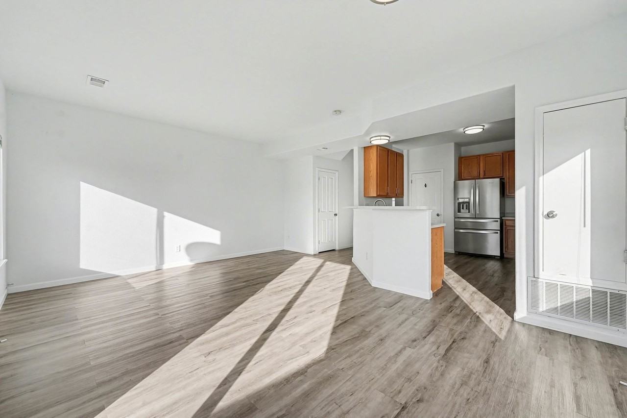 14700 E 104th Ave #2406 - Photo 5 of 24