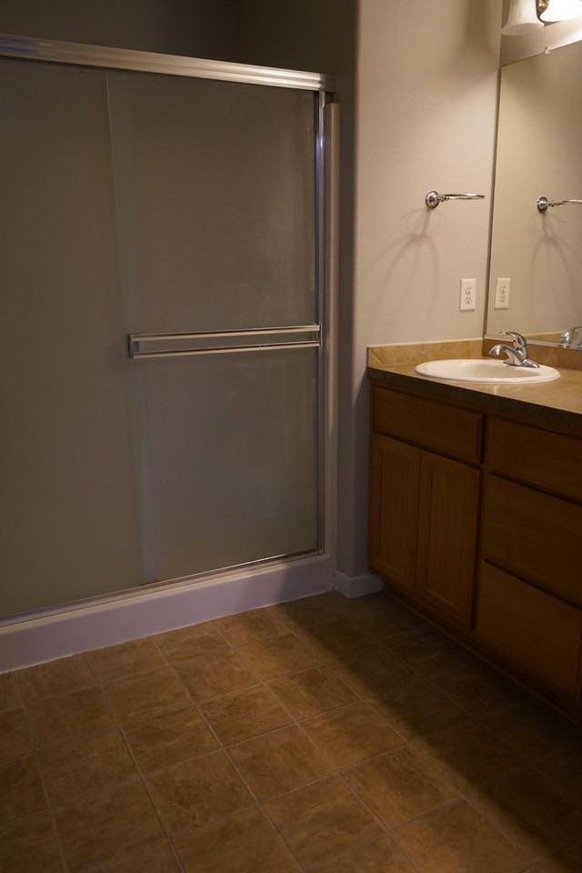 4316 Ne 58th Cir - Photo 5 of 11