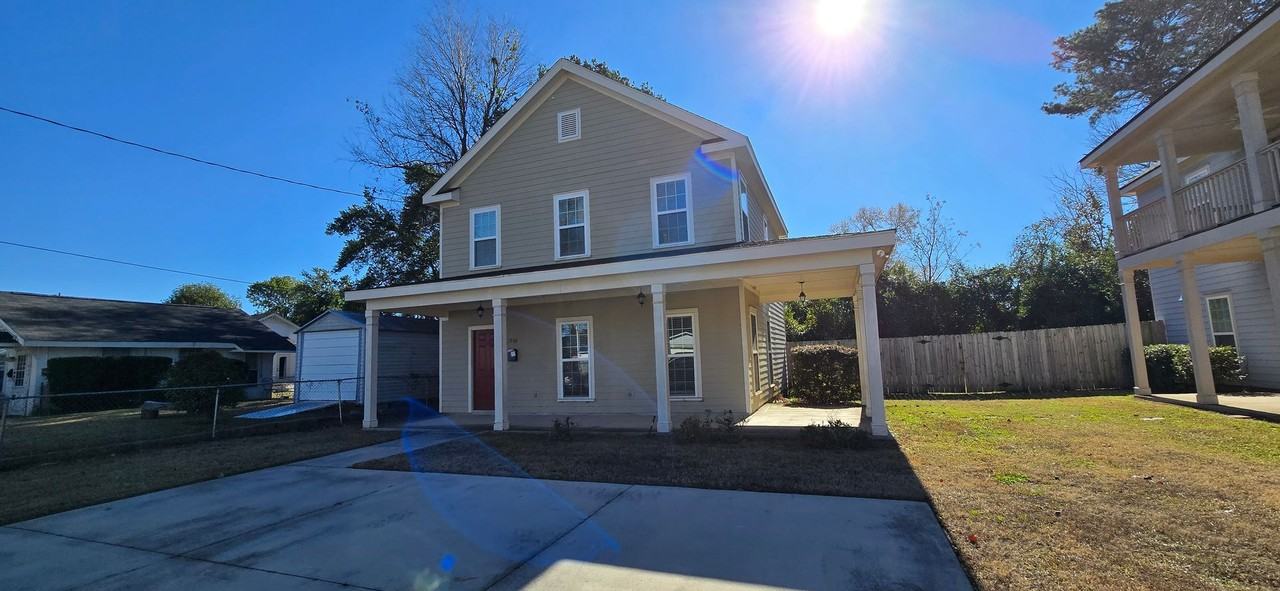 1706 Verdery St - Photo 3 of 21