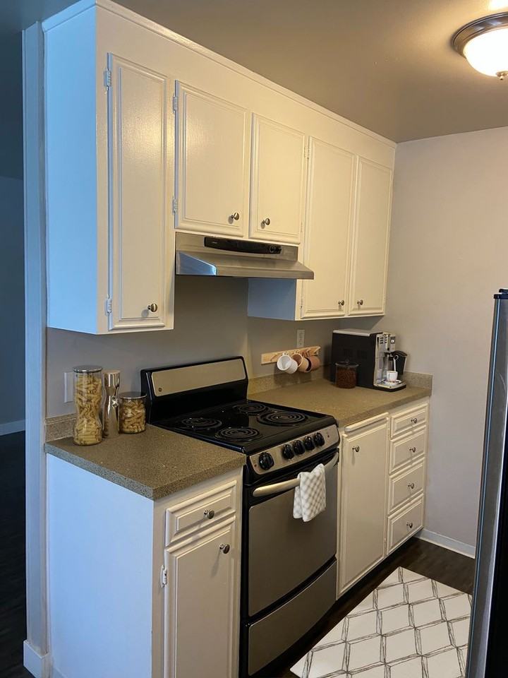 Hillside - Photo 2 of 13