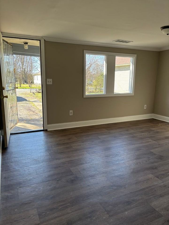 2003 Appling St - Photo 2 of 7