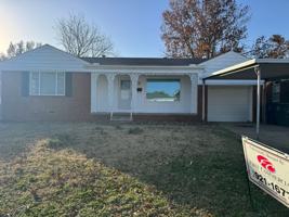 featured image of 2658 S Urbana Ave