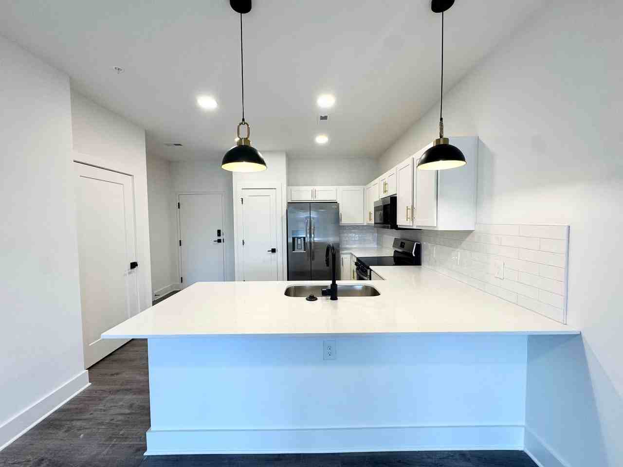 175 Black St - Photo 7 of 15