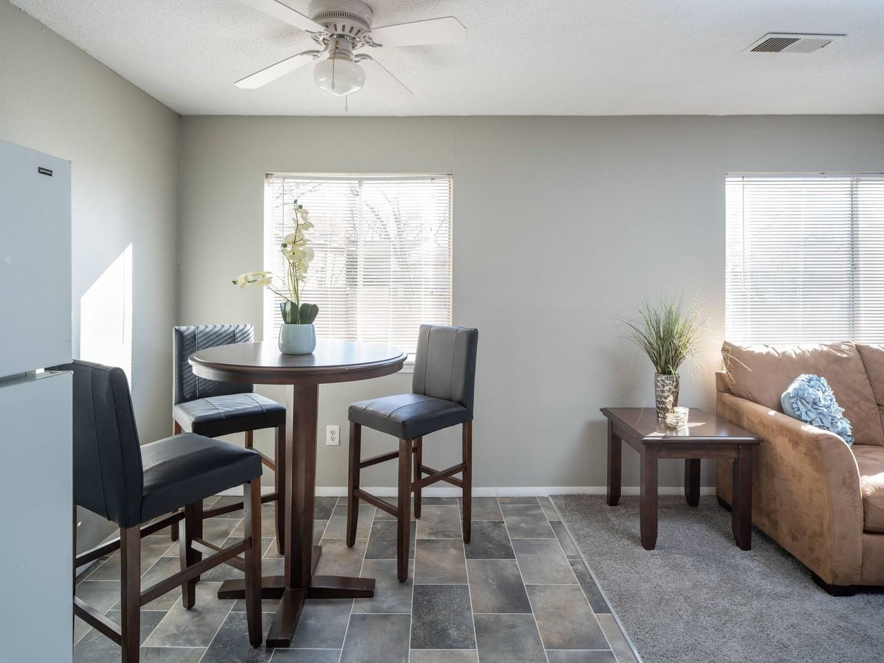 Timberline Apartments and Townhomes - Photo 6 of 27