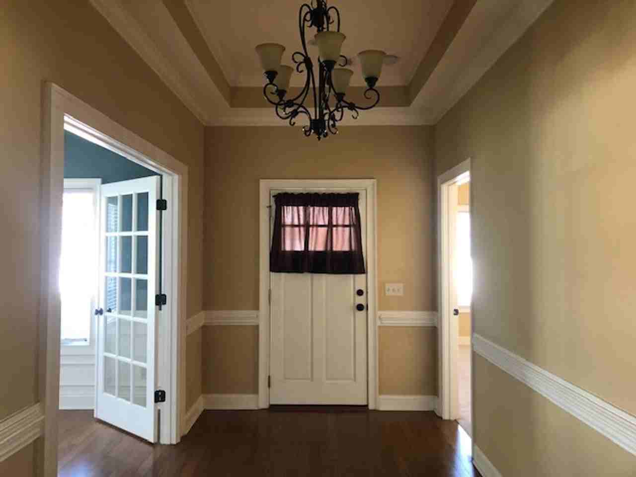 237 Dogwood Cir - Photo 7 of 25