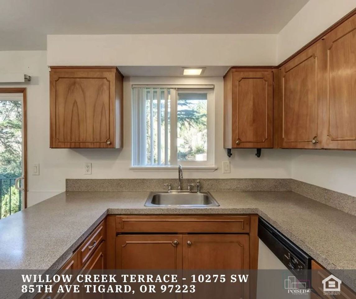 Willow Creek Terrace - Photo 6 of 23