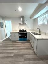 LB1882 - Photo 1 of 1