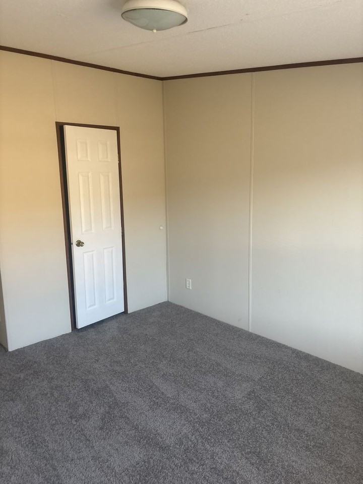 12 Ashley Hall Rd - Photo 6 of 7