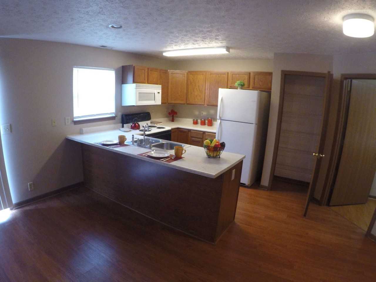 Crosspoint Apartments - Photo 5 of 12