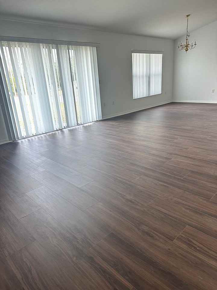 175 Marion Oaks Pass - Photo 3 of 11