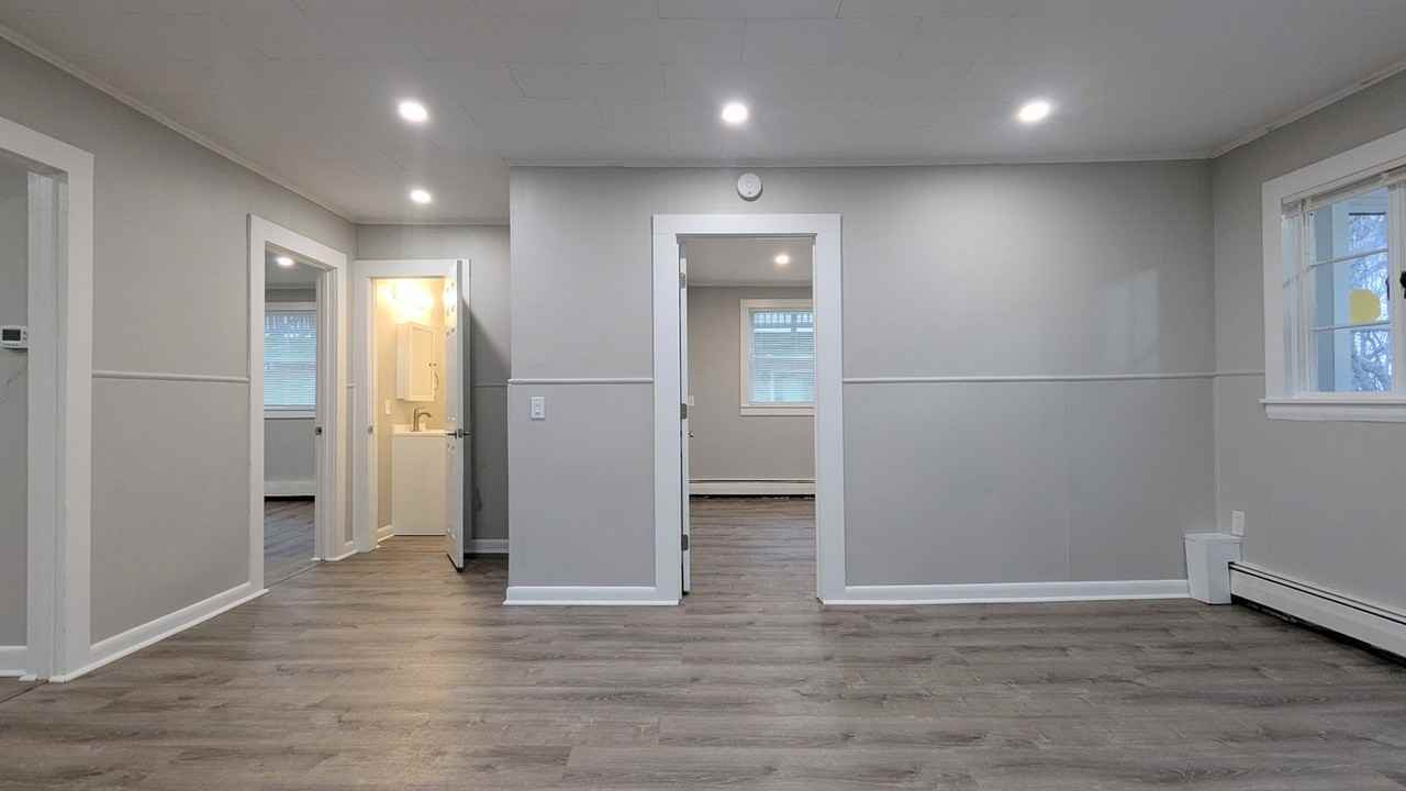 10 Crosby Street Pl - Photo 3 of 14