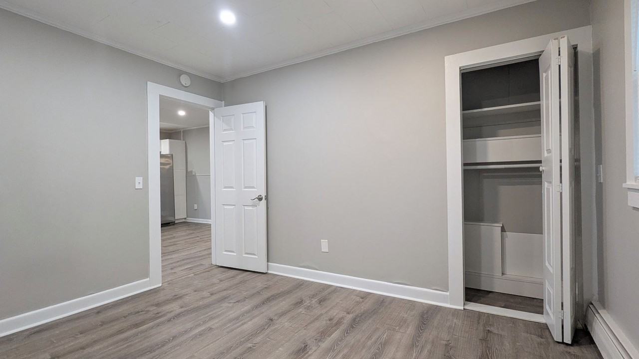 10 Crosby Street Pl - Photo 6 of 14