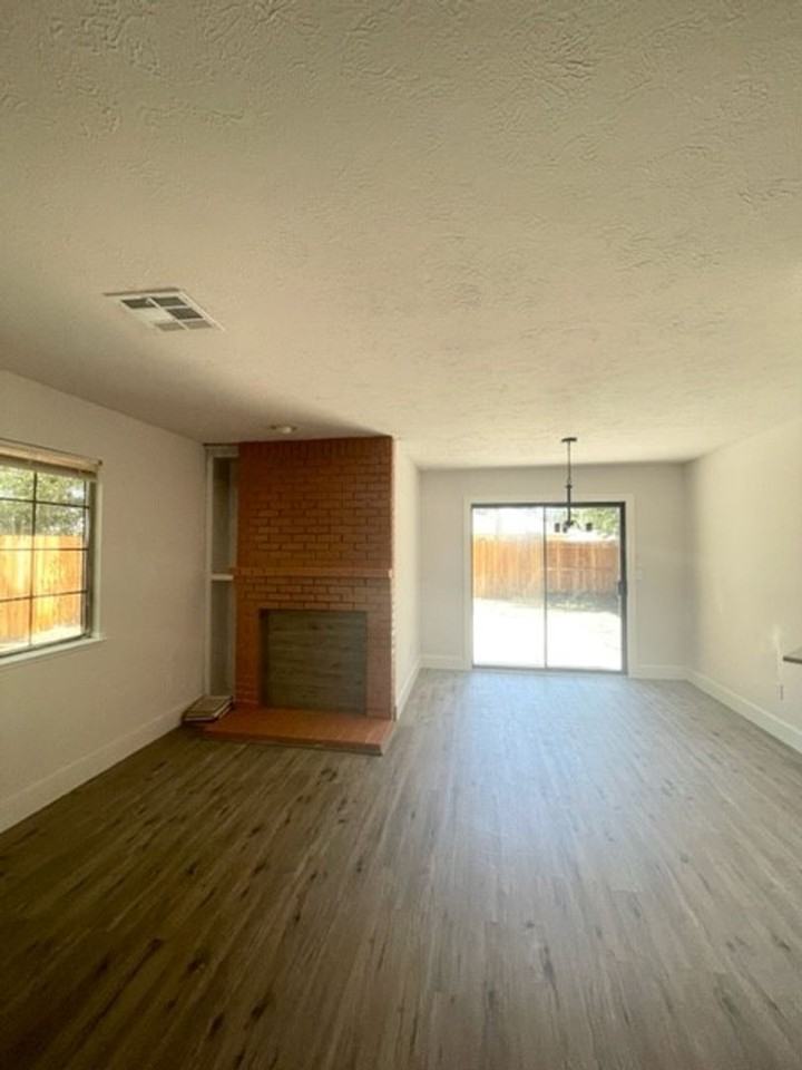 8879 Minnie Cir - Photo 3 of 50