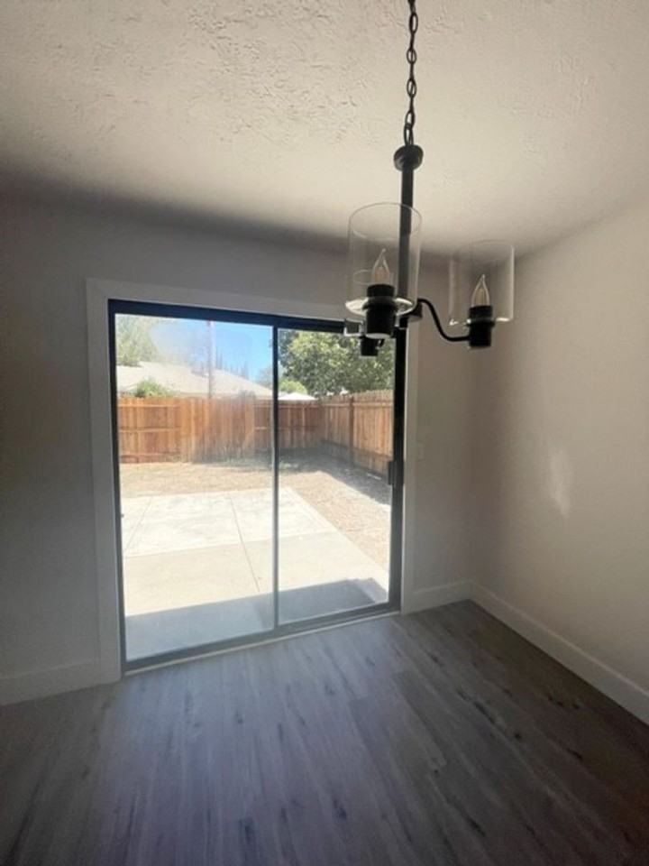 8879 Minnie Cir - Photo 5 of 50