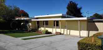 1999 Grosse Ave - Photo 1 of 1