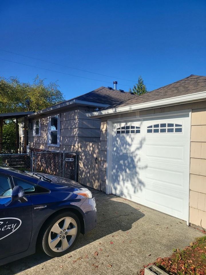 386 Sw 15th St - Photo 3 of 15