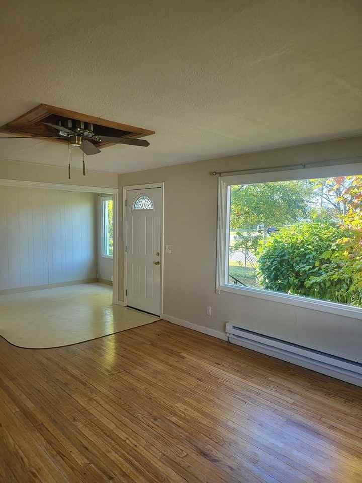 386 Sw 15th St - Photo 5 of 15