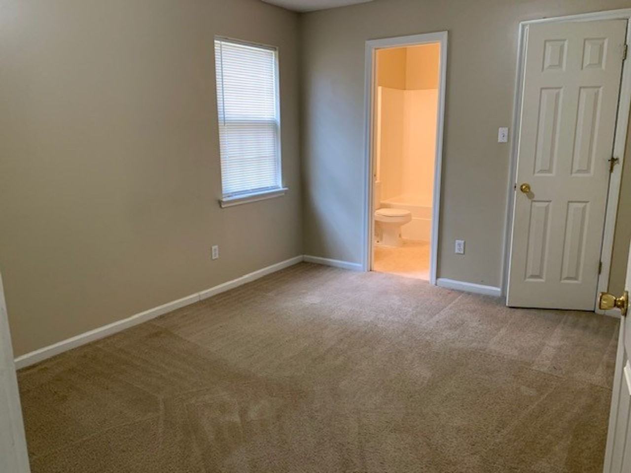 3008 Ginny Dr - Photo 7 of 9