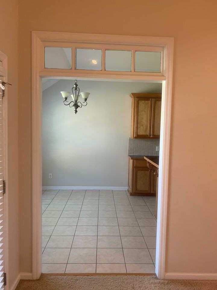 4325 Stonehaven Dr - Photo 4 of 22