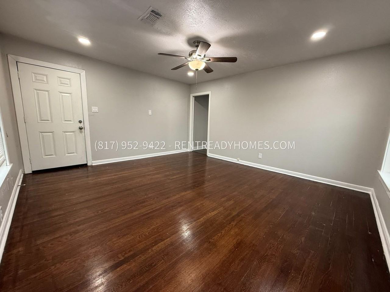 1303 Des Jardines St - Photo 7 of 16