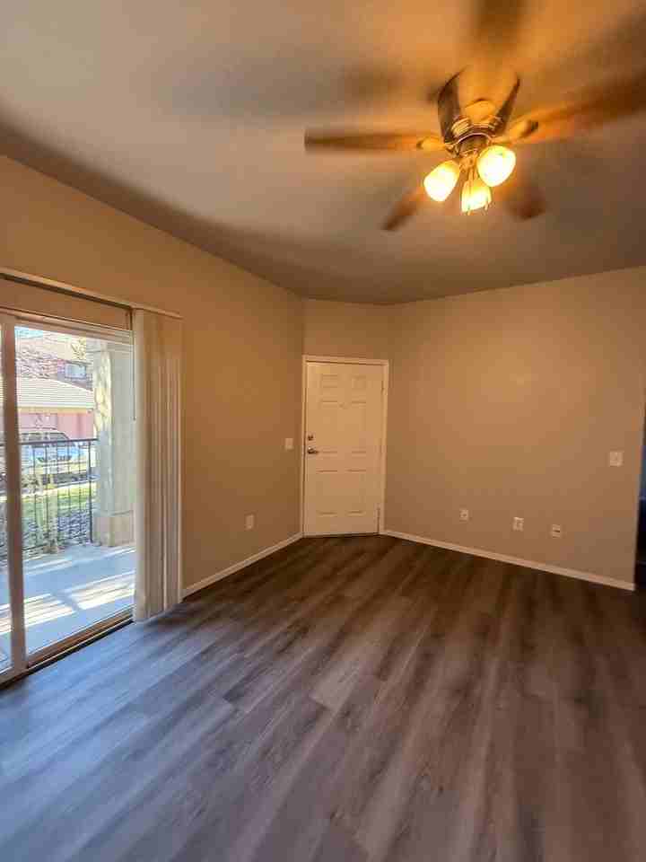 6850 Sharlands Ave - Photo 6 of 20