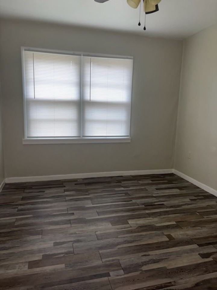 2860 Charleston Dr - Photo 7 of 11