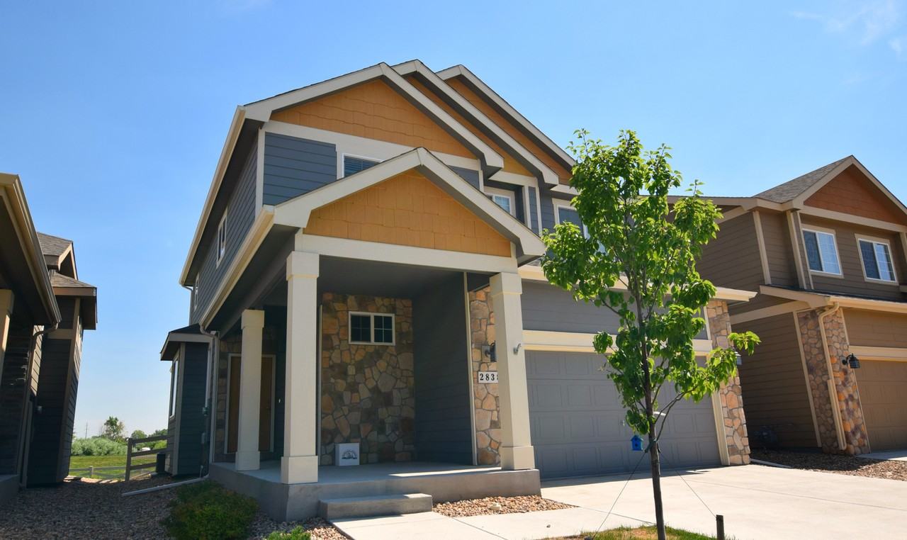 2838 Denver Dr - Photo 2 of 26