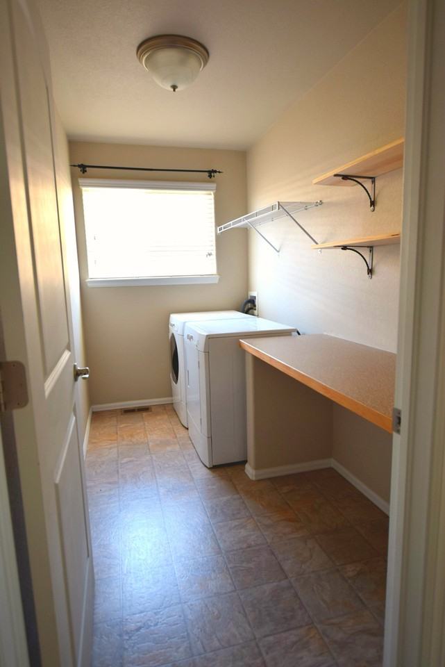 2838 Denver Dr - Photo 7 of 26