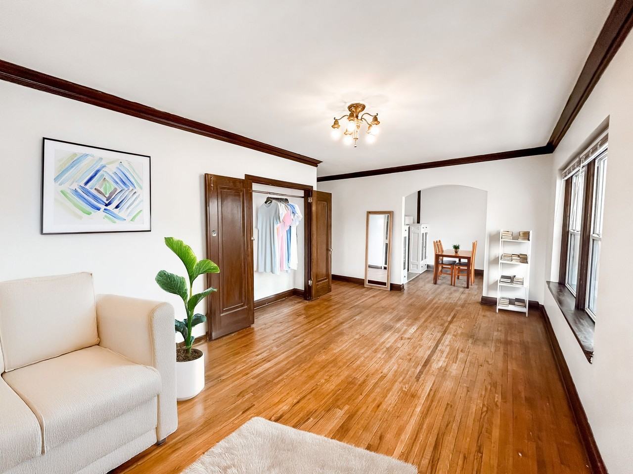 2120 Aldrich Ave S - Photo 4 of 6