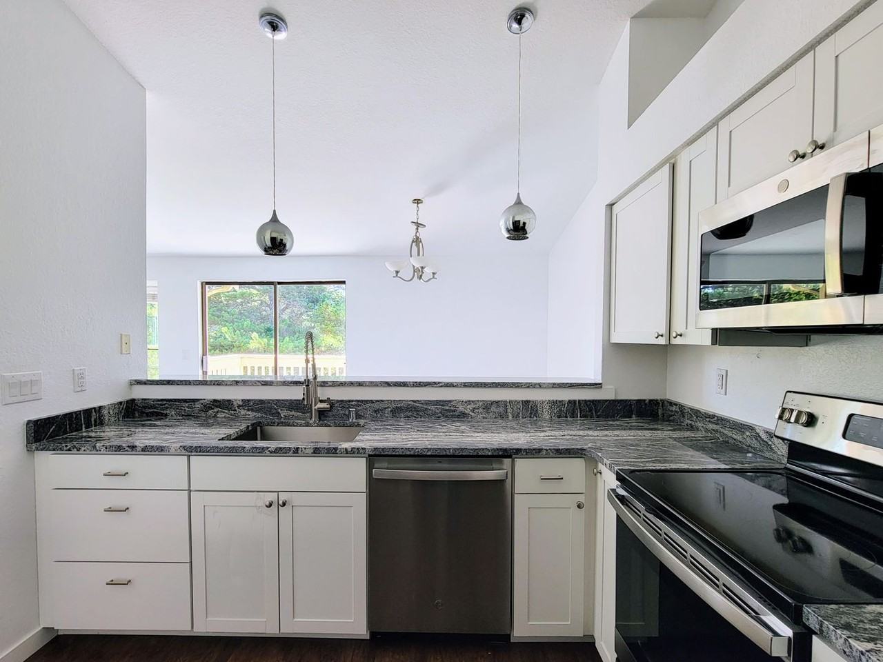 1780 W Sunn Fjord Ln #E301 - Photo 6 of 18