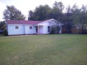 408 Lumpkin Ave - Photo 1 of 1