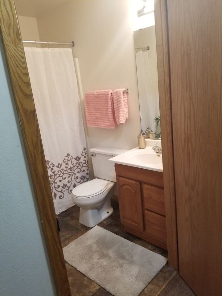 North Park Apartments - Photo 5 of 19