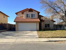 724 Silver Oak Dr - Photo 1 of 1